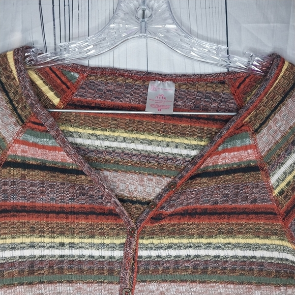 No Boundaries Striped Multicolor Grunge 90’s Long  Sleeve Top - Picture 7 of 13